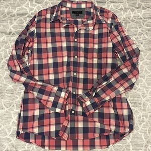 Banana Republic Men Button Down Shirt Pink Shirt Size XL Long Sleeve